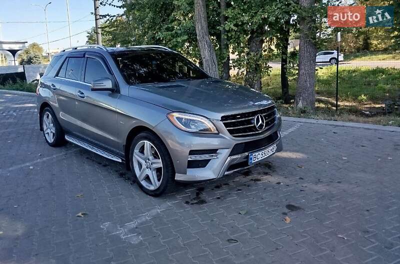 Mercedes-benz M-class (2012)