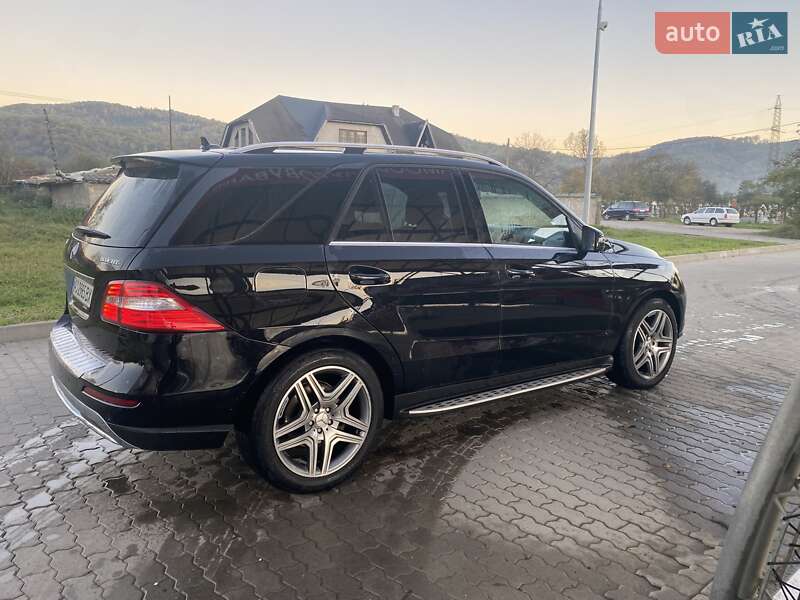 Mercedes-benz M-class (2012)