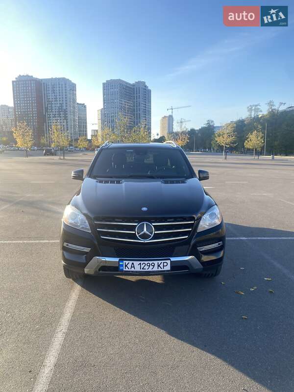 Mercedes-benz M-class (2011)