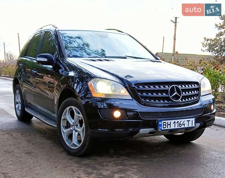 Mercedes-benz M-class (2007)