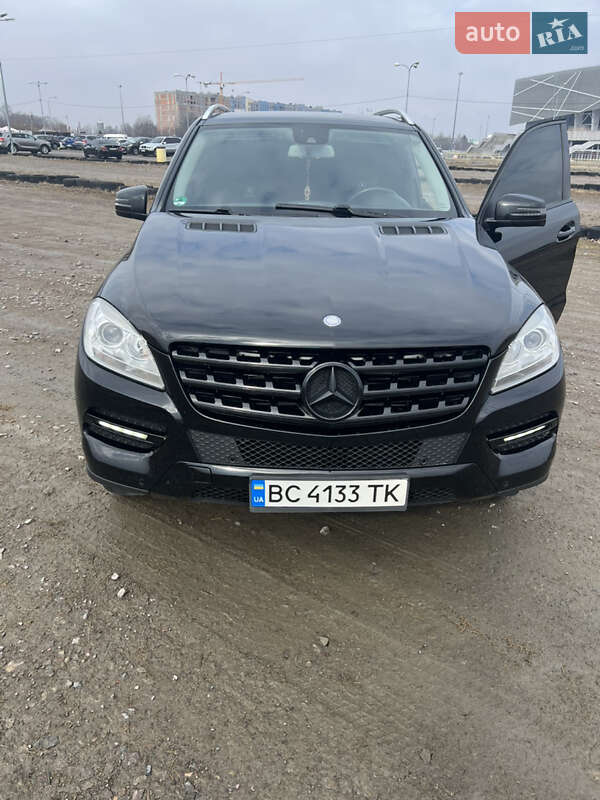 Mercedes-benz M-class (2013)