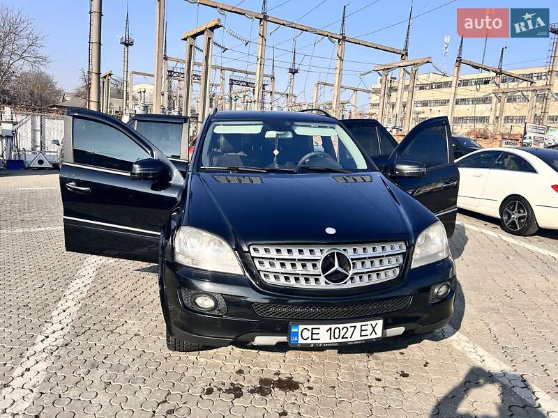 Mercedes-benz M-class (2008)