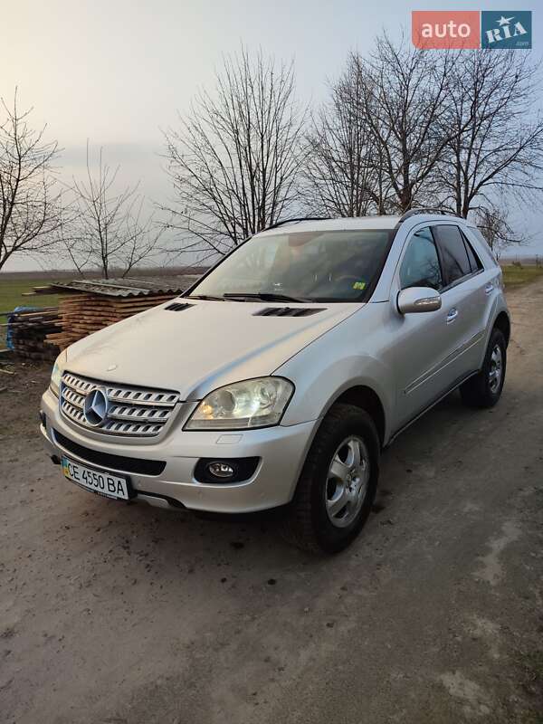 Mercedes-benz M-class (2007)