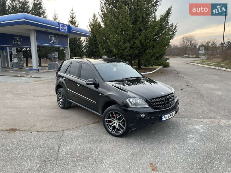 Mercedes-benz M-class (2008)