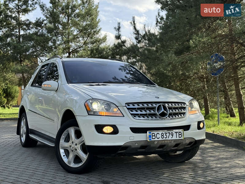 Mercedes-benz M-class (2008)