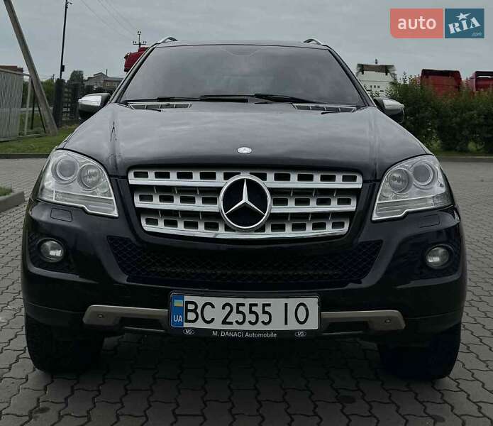 Mercedes-benz M-class (2009)