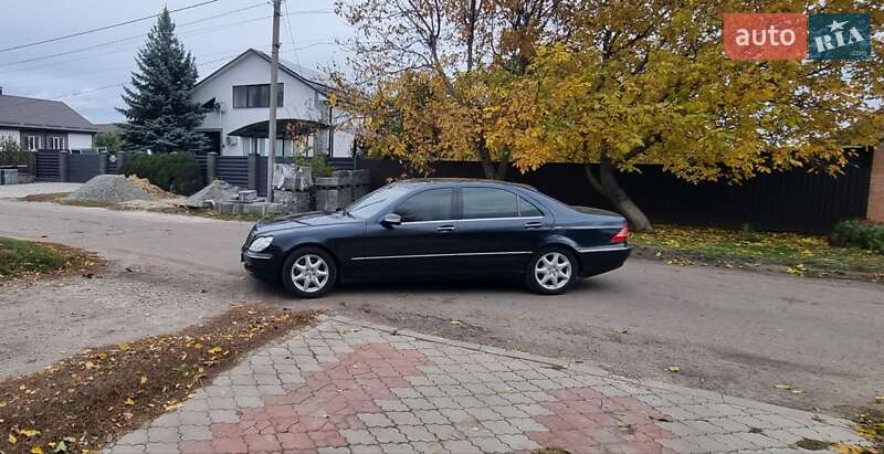 Mercedes-benz S-class (2004)