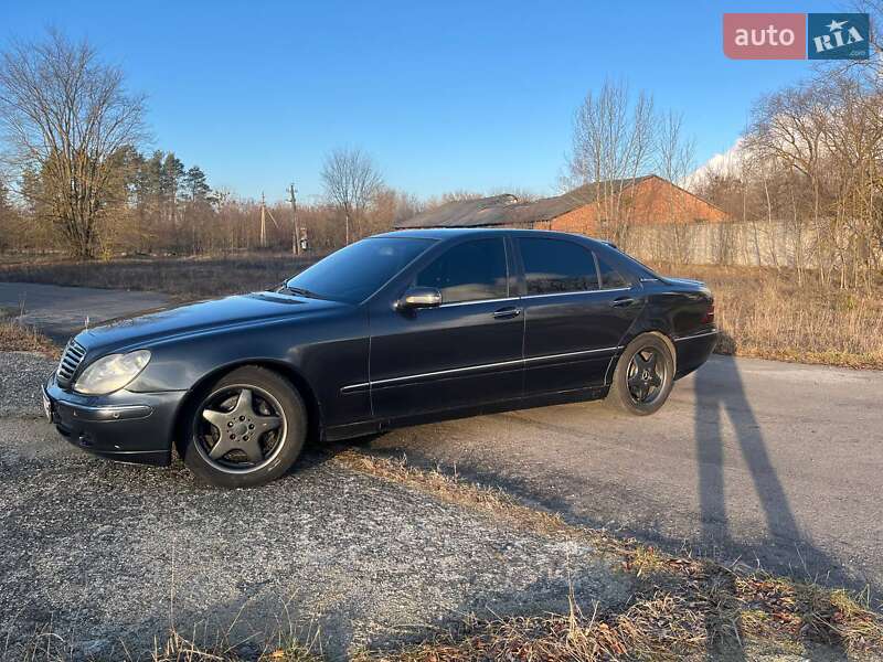 Mercedes-benz S-class (2001)