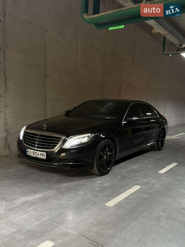 Mercedes-benz S-class (2013)