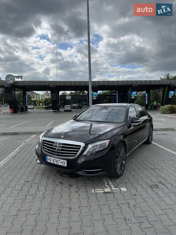 Mercedes-benz S-class (2015)