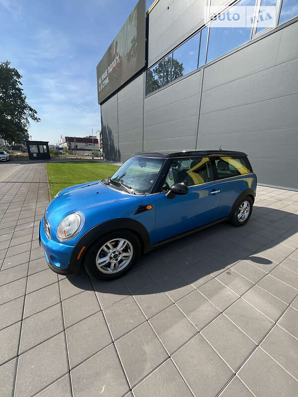 Mini Cooper clubman (2011)