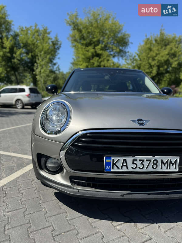 Mini Clubman (2018)