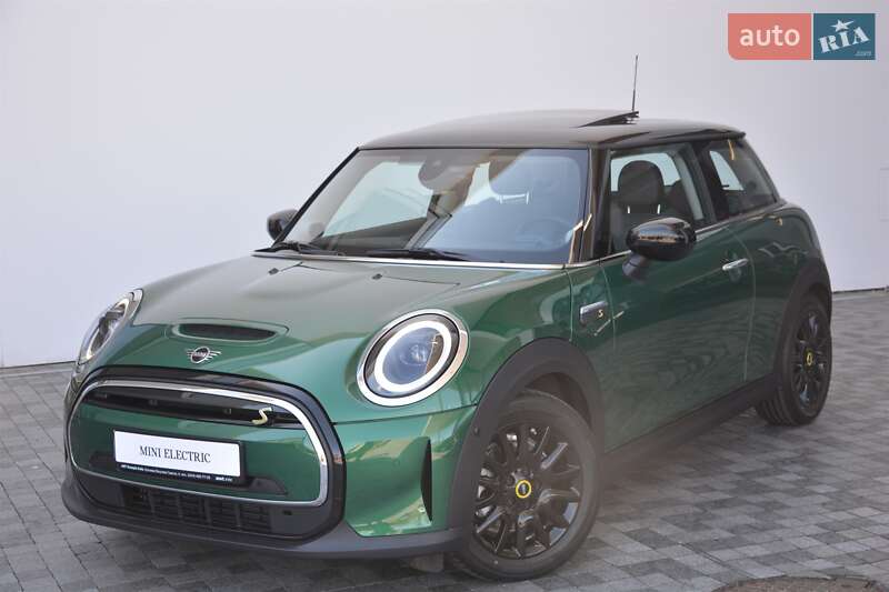 Mini Cooper (2023)