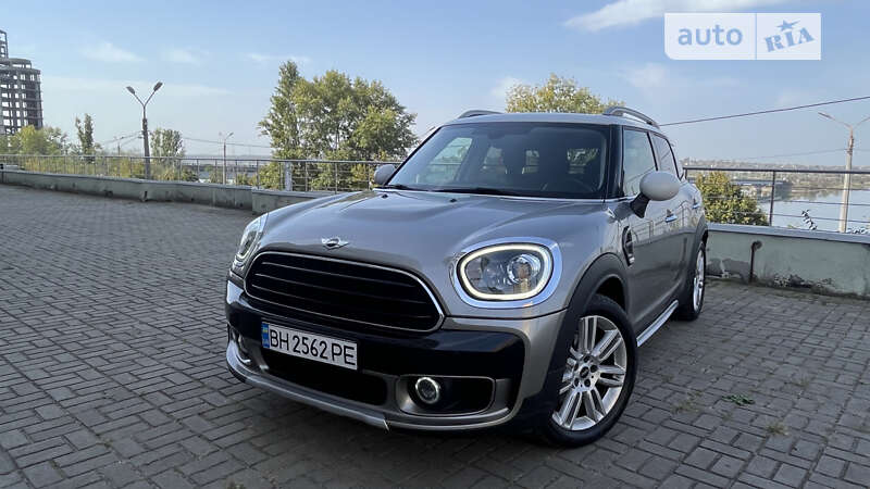 Mini Cooper (2018)