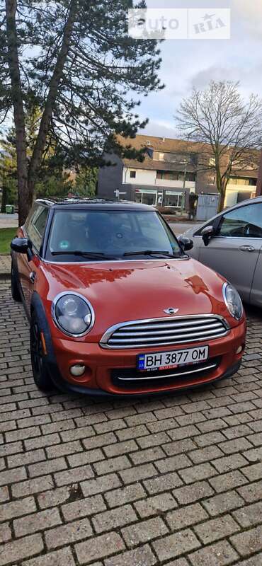 Mini Hatch (2012)