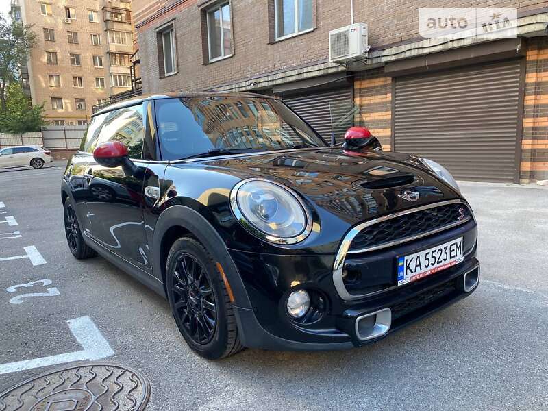 Mini Cooper (2014)