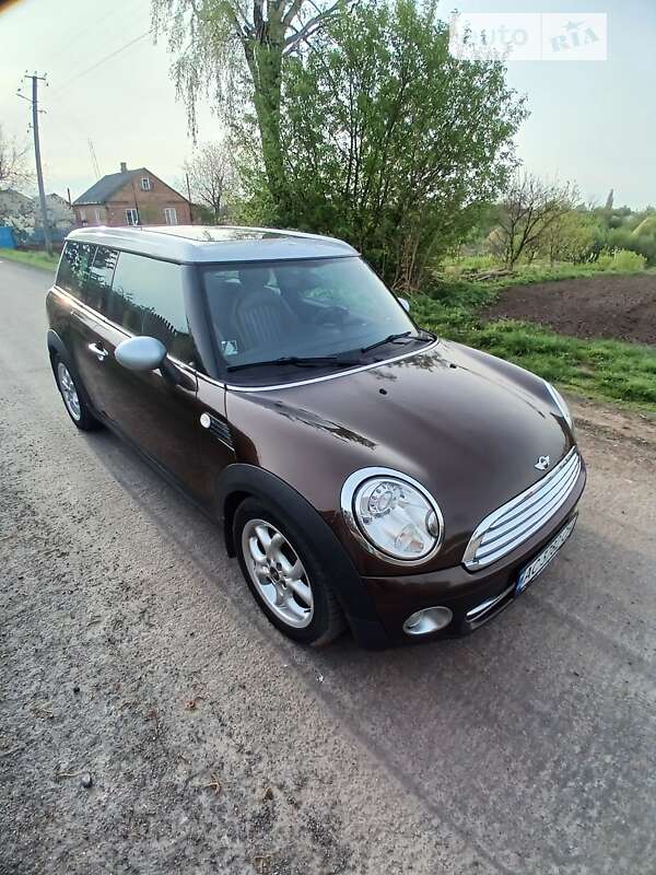 Mini Hatch (2008)