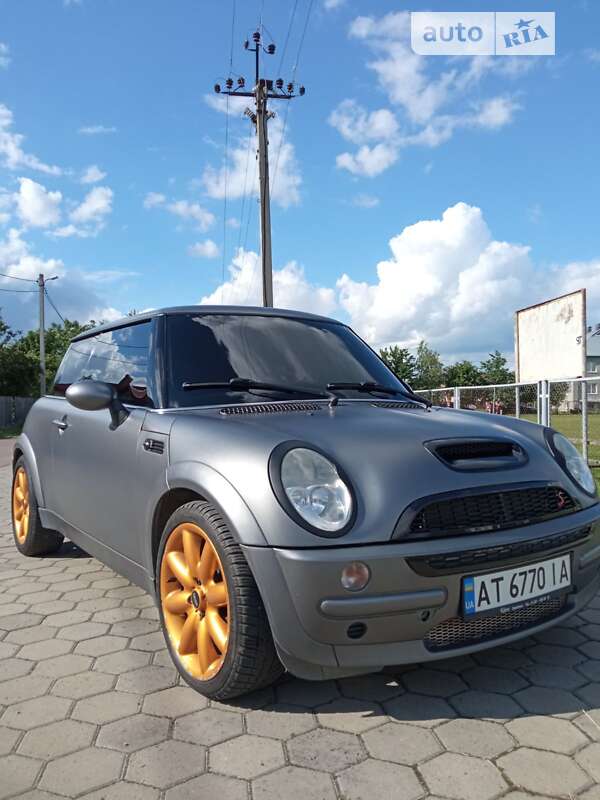Mini Cooper (2002)
