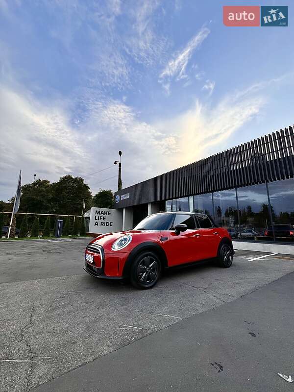 Mini Cooper (2022)