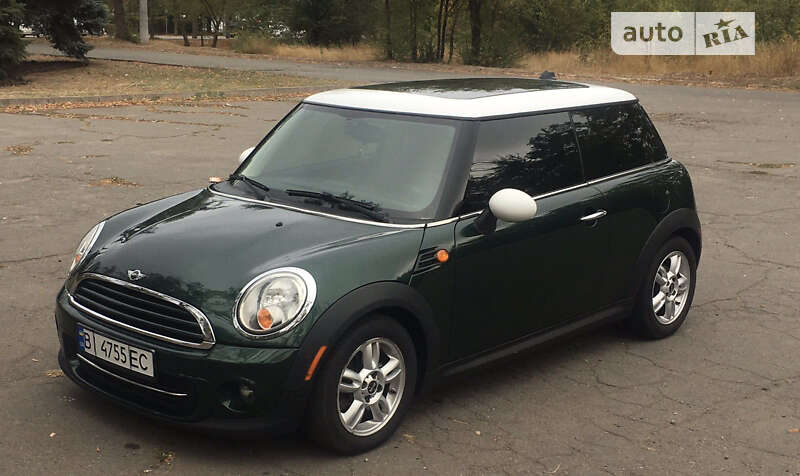 Mini Hatch (2012)
