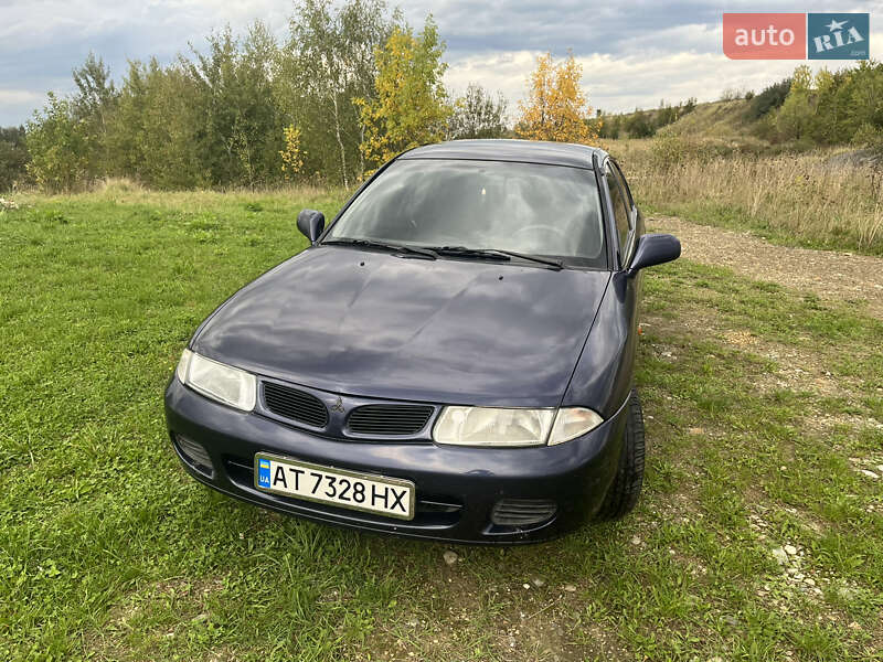 Mitsubishi Carisma (1998)