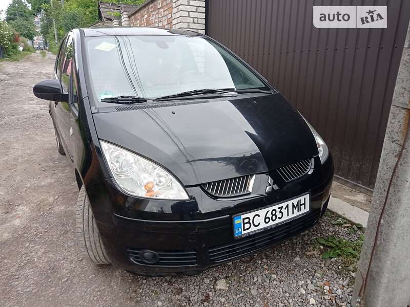 Mitsubishi Colt (2007)