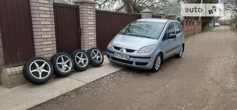 Mitsubishi Colt (2006)
