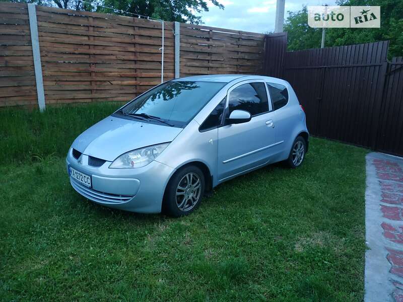 Mitsubishi Colt (2006)