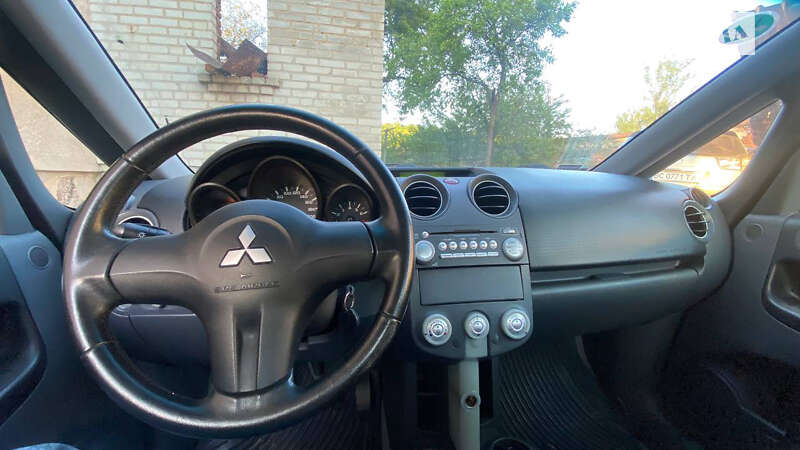 Mitsubishi Colt (2006)