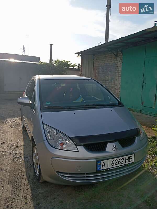 Mitsubishi Colt (2005)