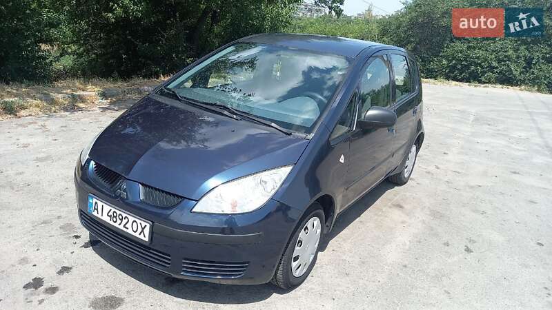 Mitsubishi Colt (2007)