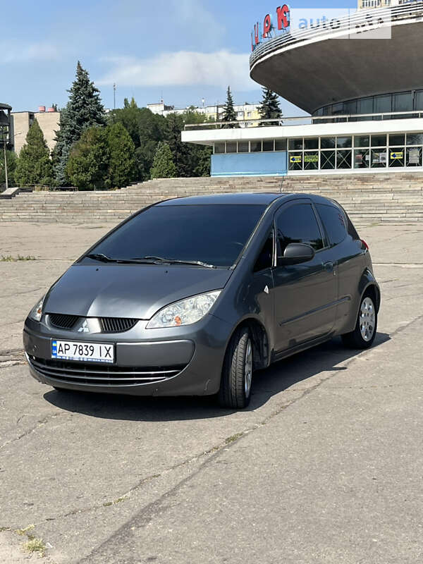 Mitsubishi Colt (2005)