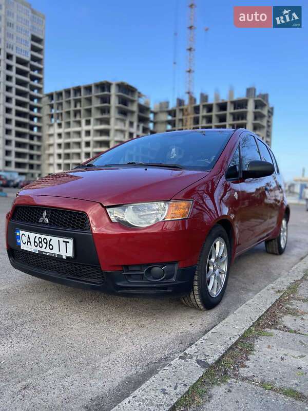 Mitsubishi Colt (2010)