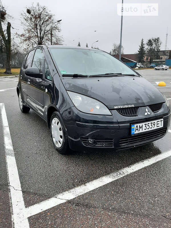 Mitsubishi Colt (2007)