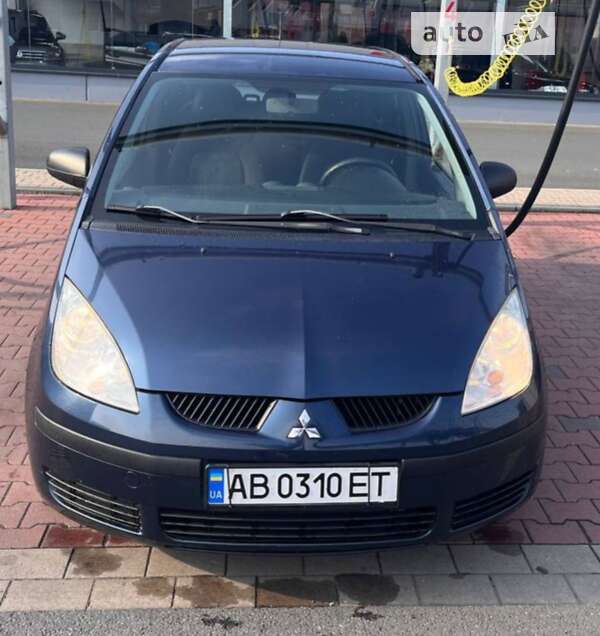 Mitsubishi Colt (2008)