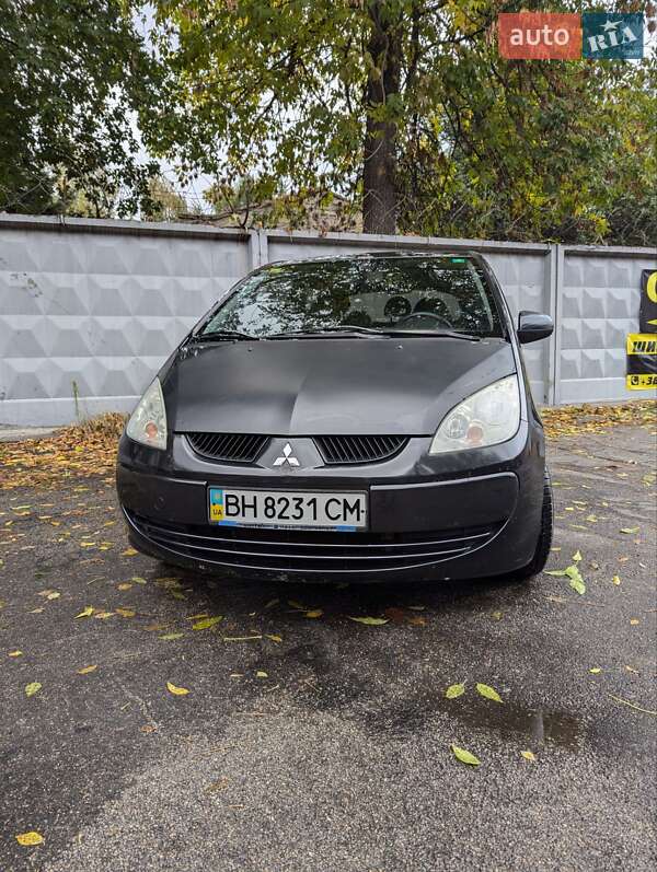Mitsubishi Colt (2008)