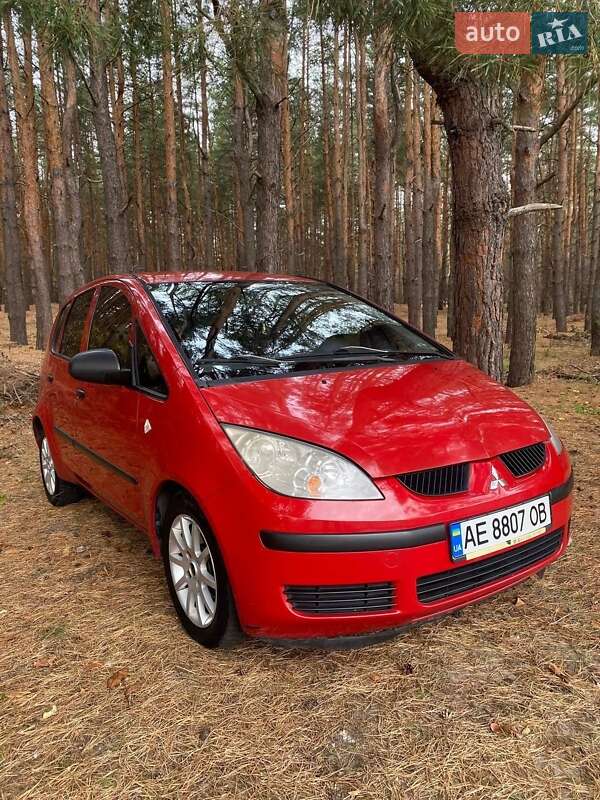 Mitsubishi Colt (2006)