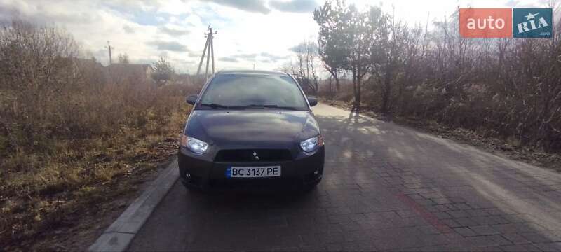 Mitsubishi Colt (2012)