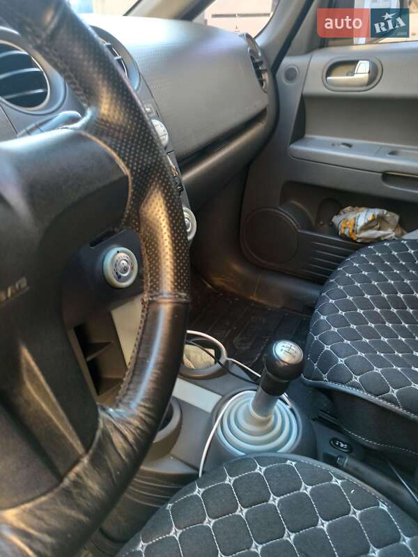 Mitsubishi Colt (2006)