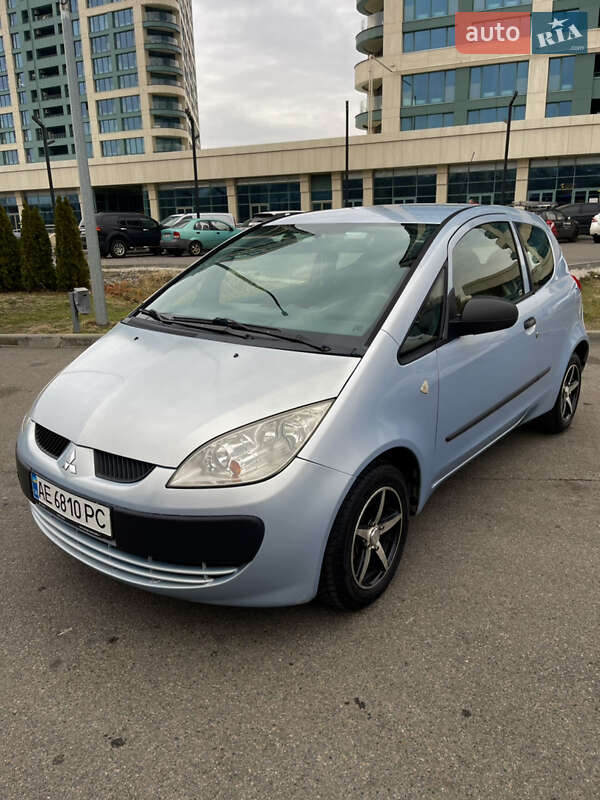 Mitsubishi Colt (2005)