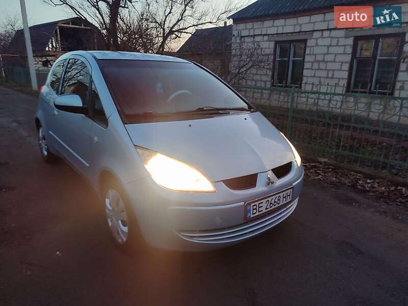 Mitsubishi Colt (2005)