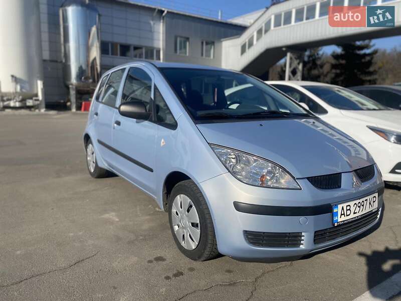 Mitsubishi Colt (2005)