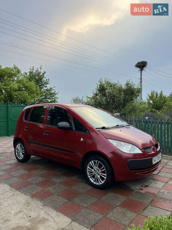 Mitsubishi Colt (2007)