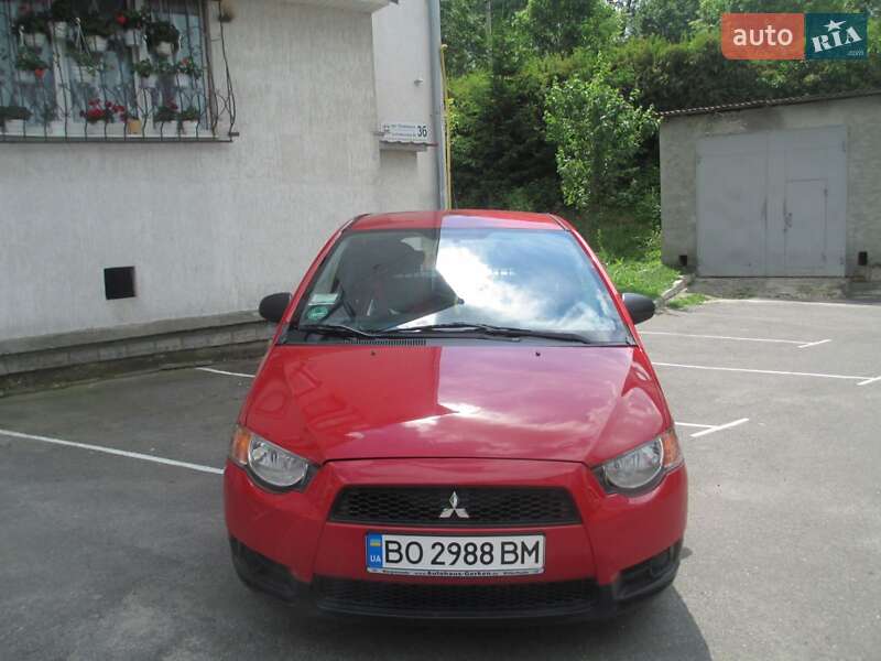Mitsubishi Colt (2011)