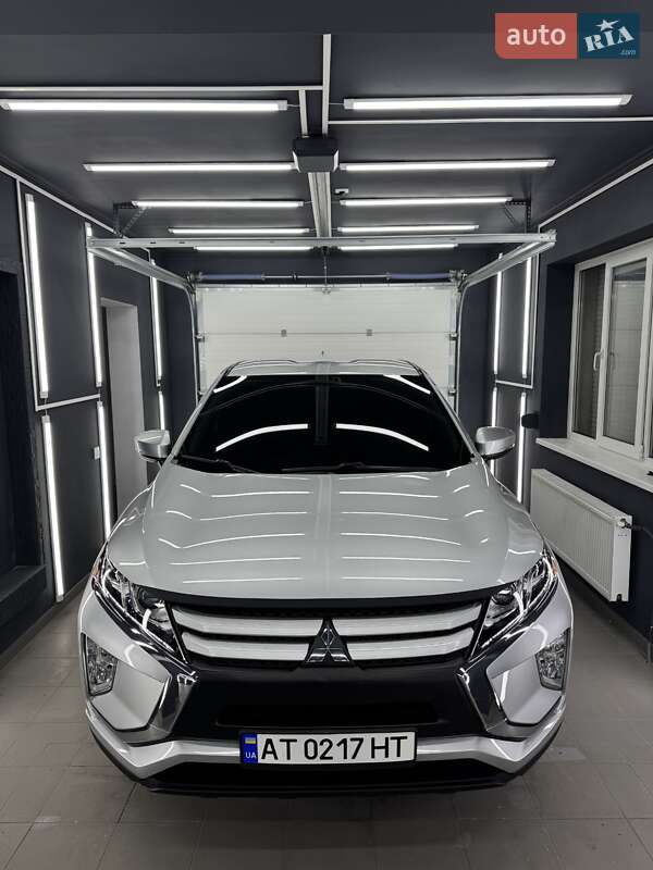 Mitsubishi Eclipse cross (2019)