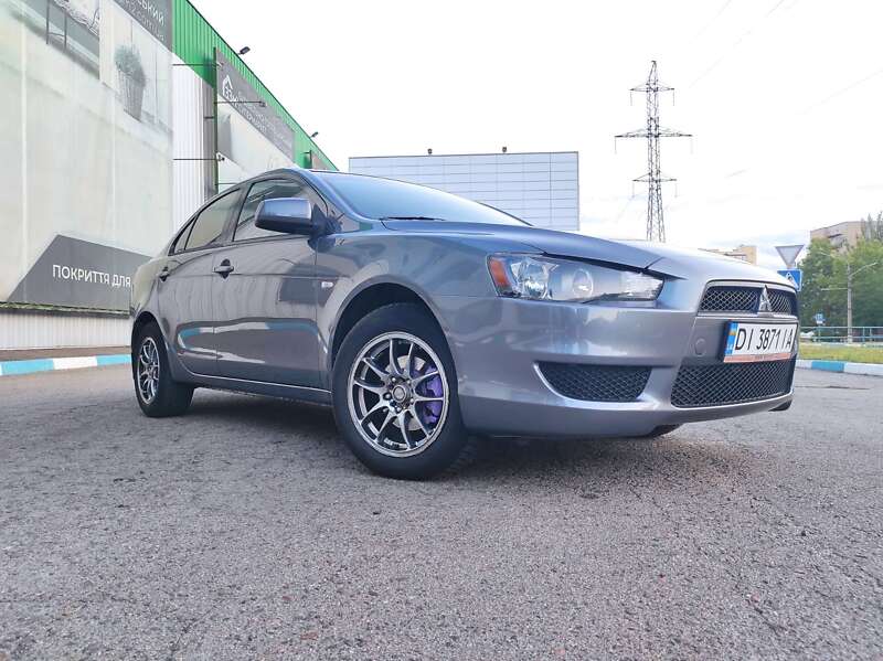 Mitsubishi Lancer x (2007)