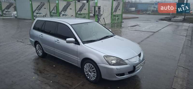 Mitsubishi Lancer (2004)