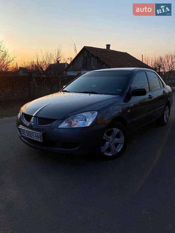 Mitsubishi Lancer (2004)