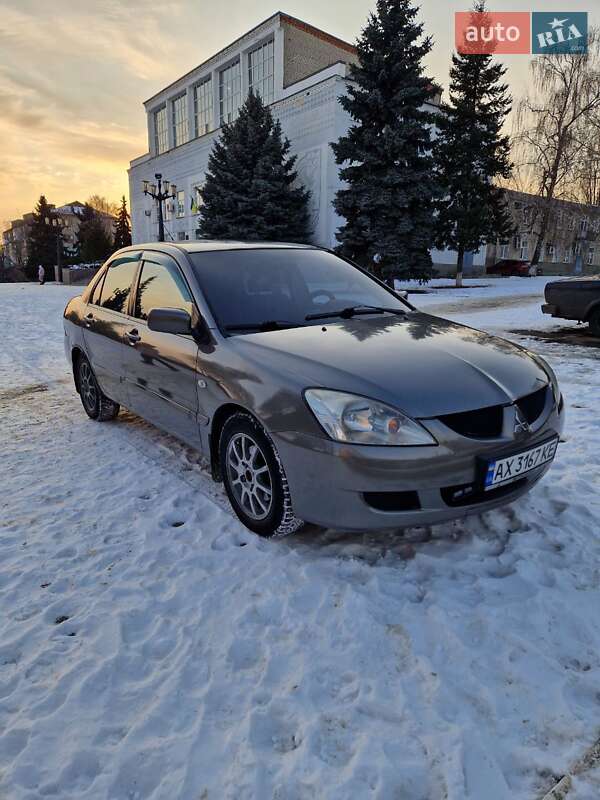 Mitsubishi Lancer (2005)