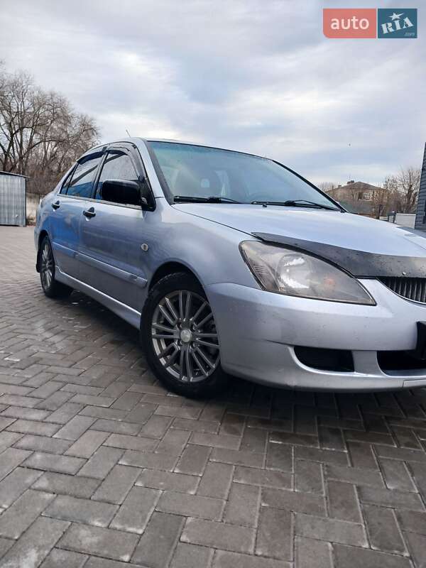 Mitsubishi Lancer (2005)
